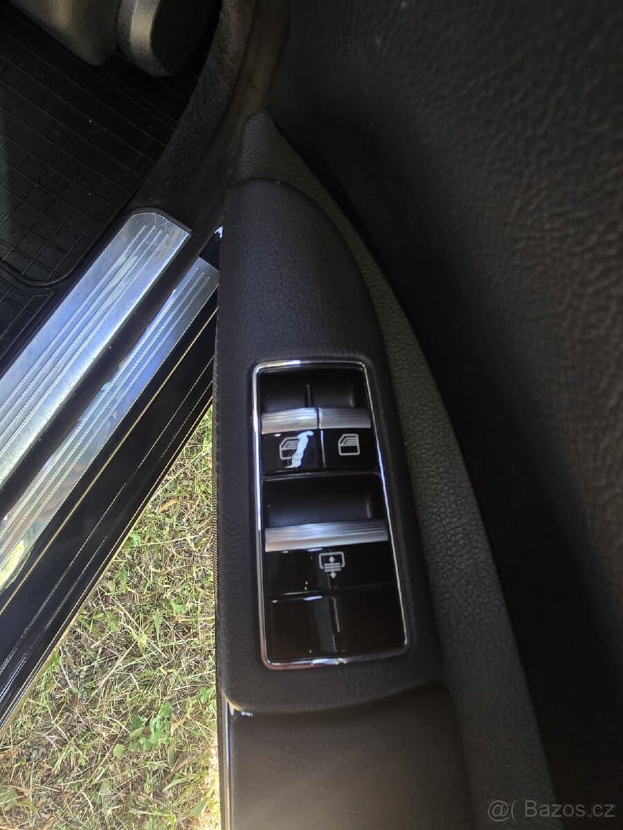 2010 Mercedes-Benz OSTATNÍ - 7