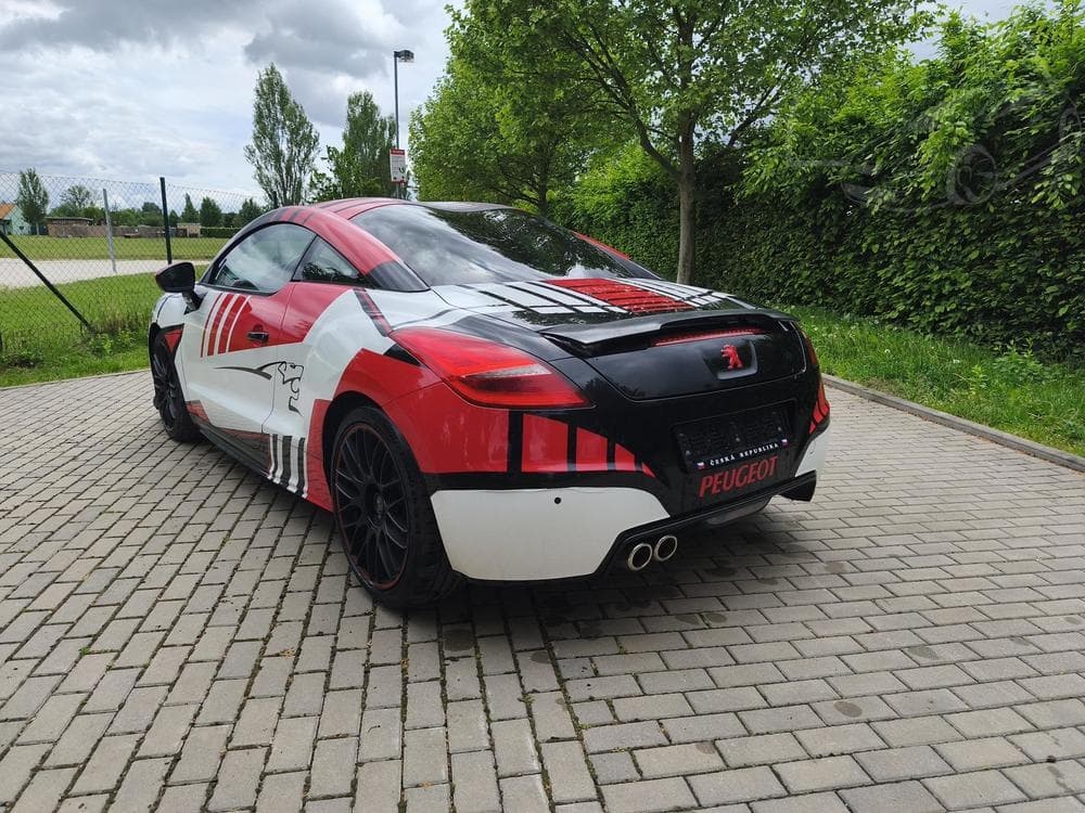 2011 Peugeot RCZ - 7
