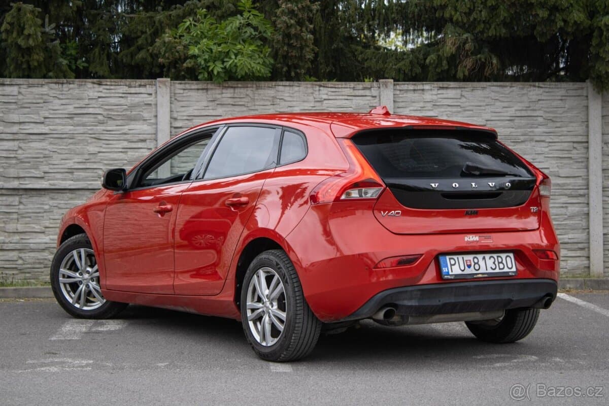 2015 Volvo V40 - 7