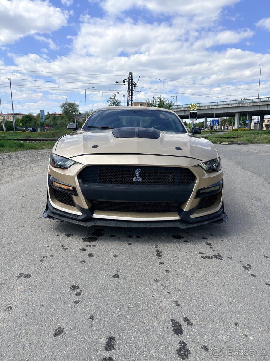 2017 Ford MUSTANG - 7