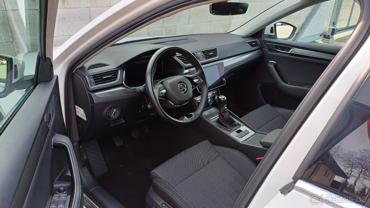 2022 Škoda SUPERB - 7