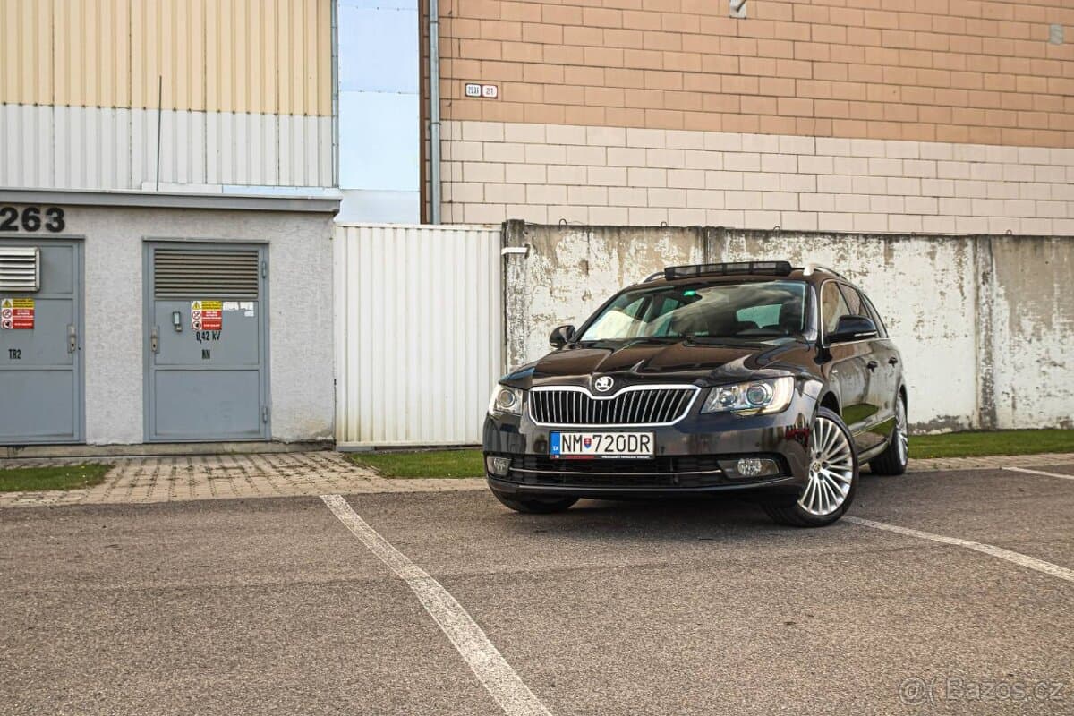 2014 Škoda SUPERB - 7