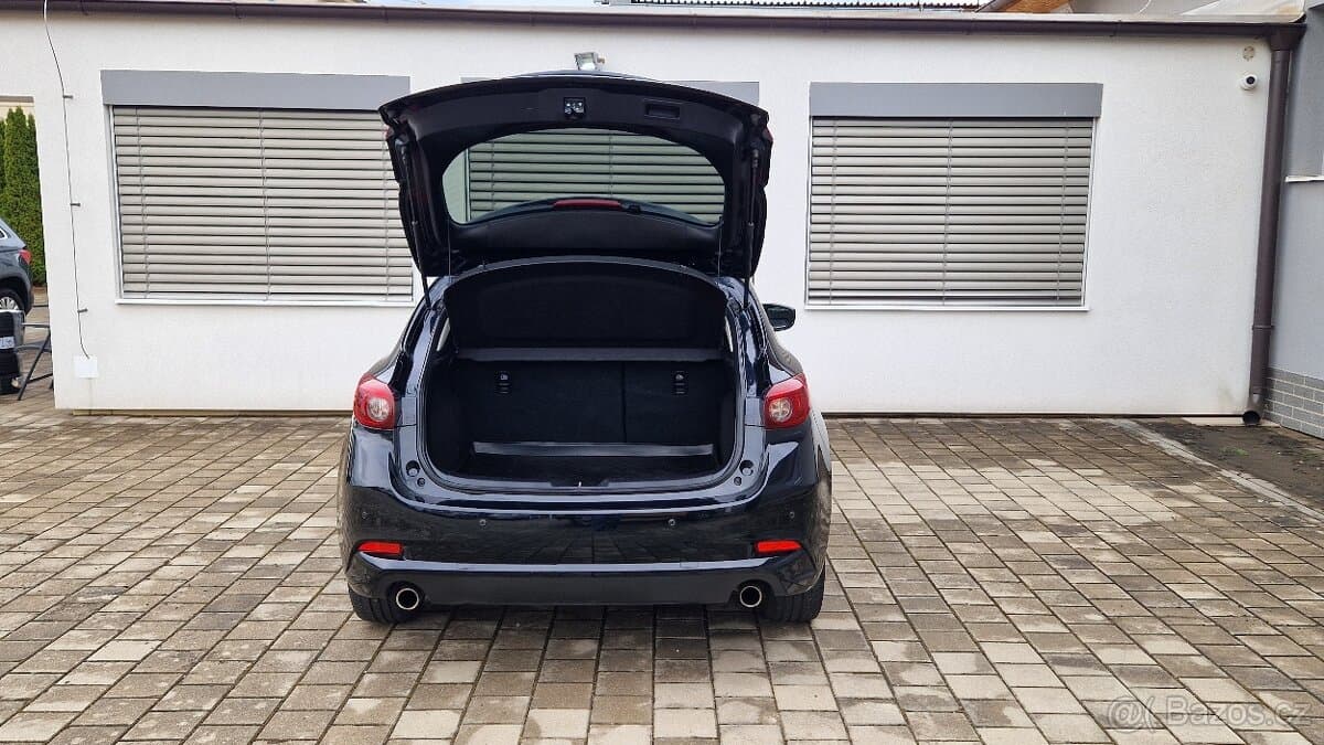 2018 Mazda 3 - 7