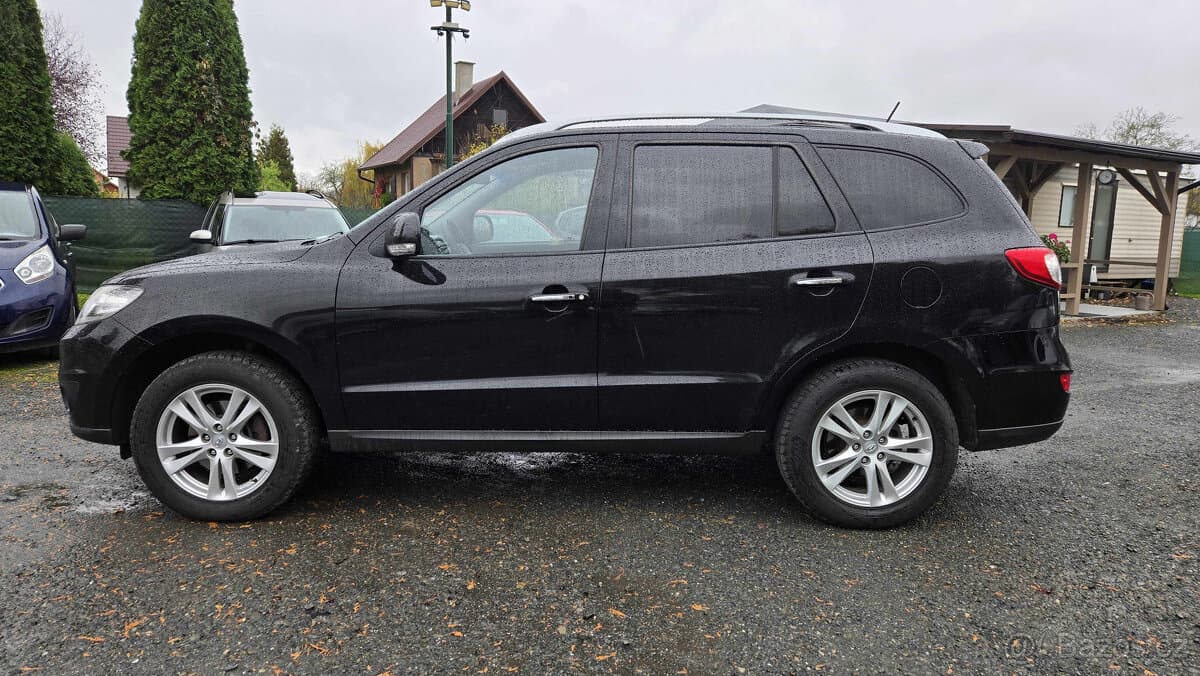 2011 Hyundai SANTA FE - 7