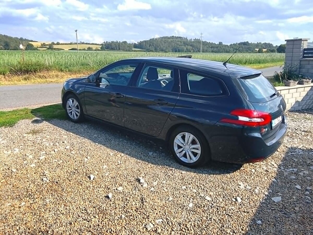 2014 Peugeot 308 - 7