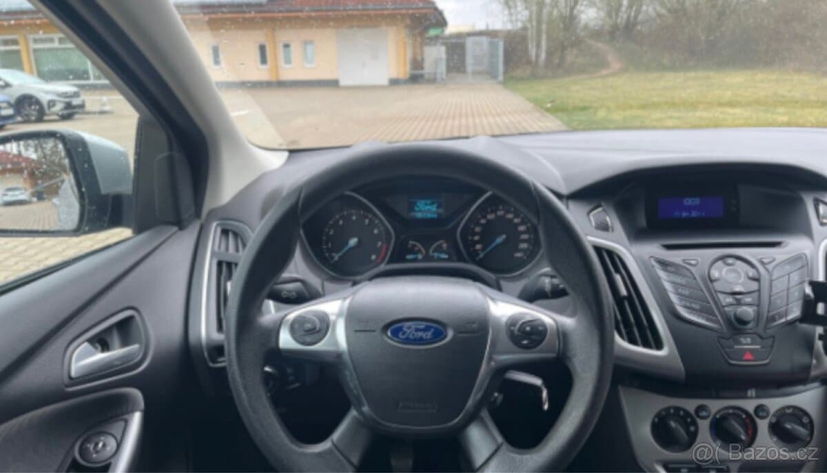 2011 Ford FOCUS - 7