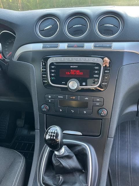 2011 Ford GALAXY - 7