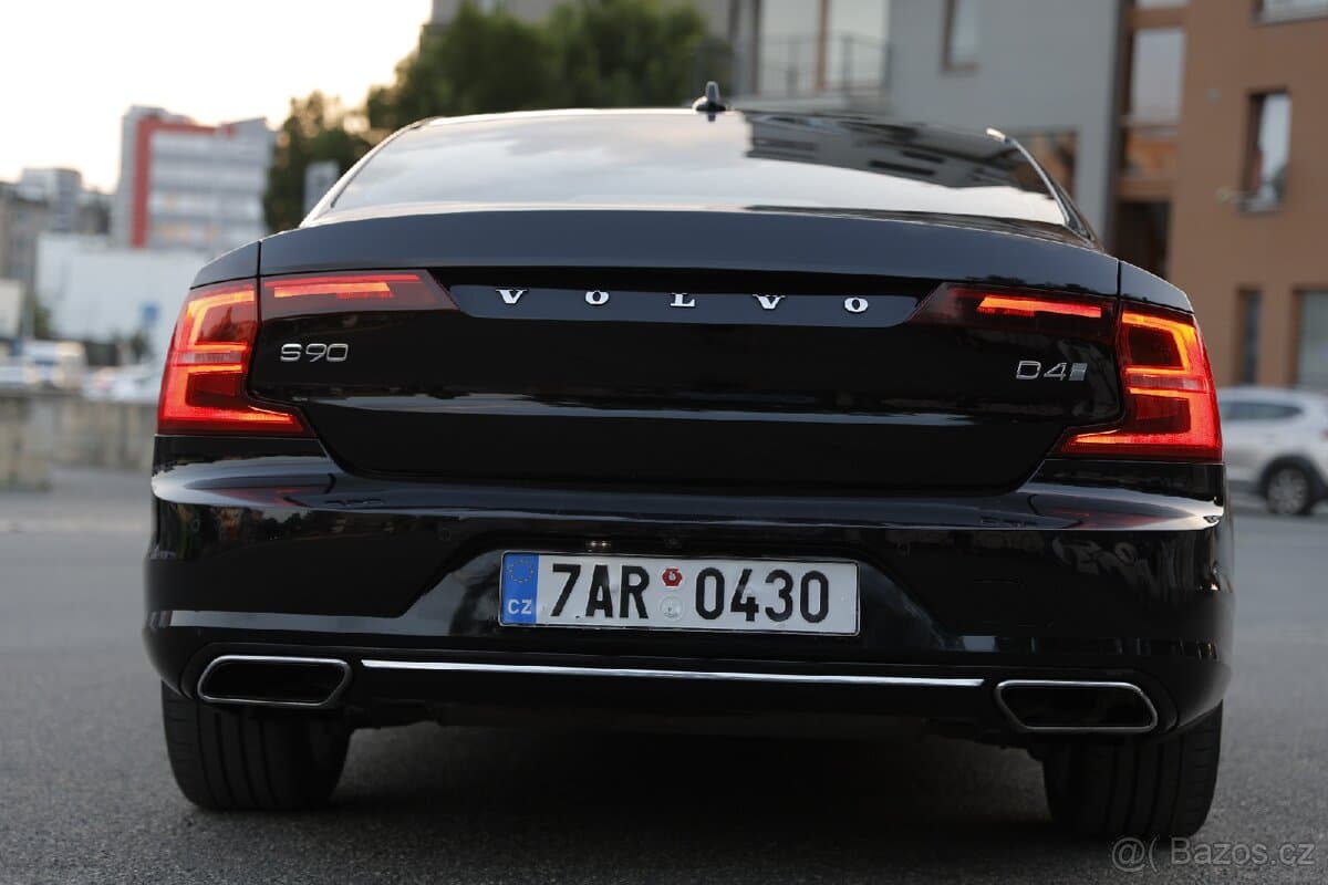 2019 Volvo S90 - 7