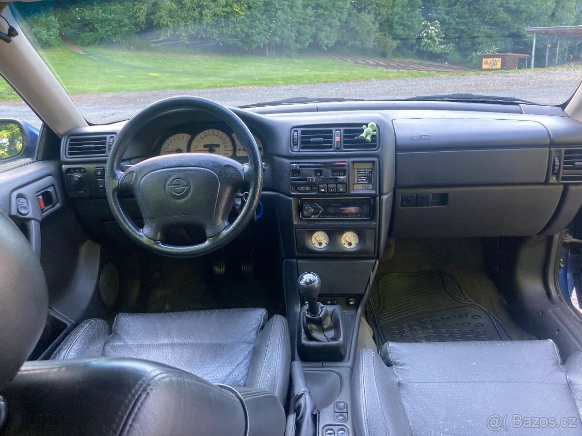 Opel CALIBRA - 7