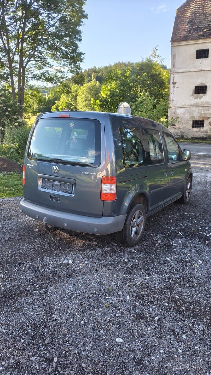 2010 Volkswagen CADDY - 7