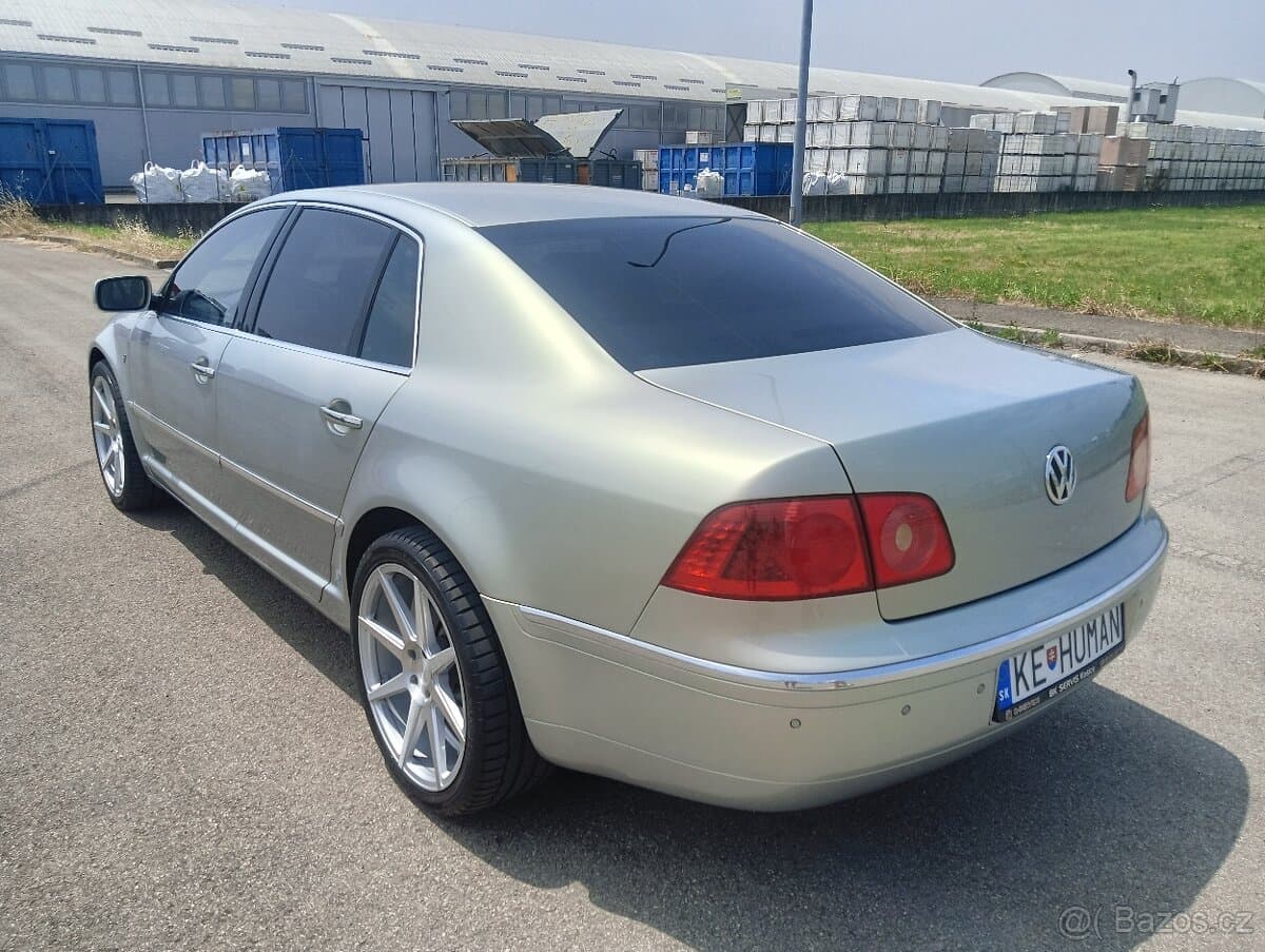 2004 Volkswagen PHAETON - 7