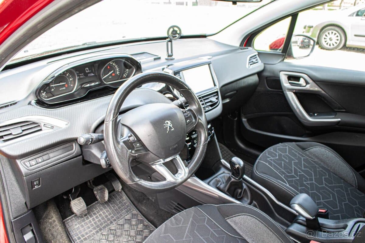 2016 Peugeot 2008 - 7