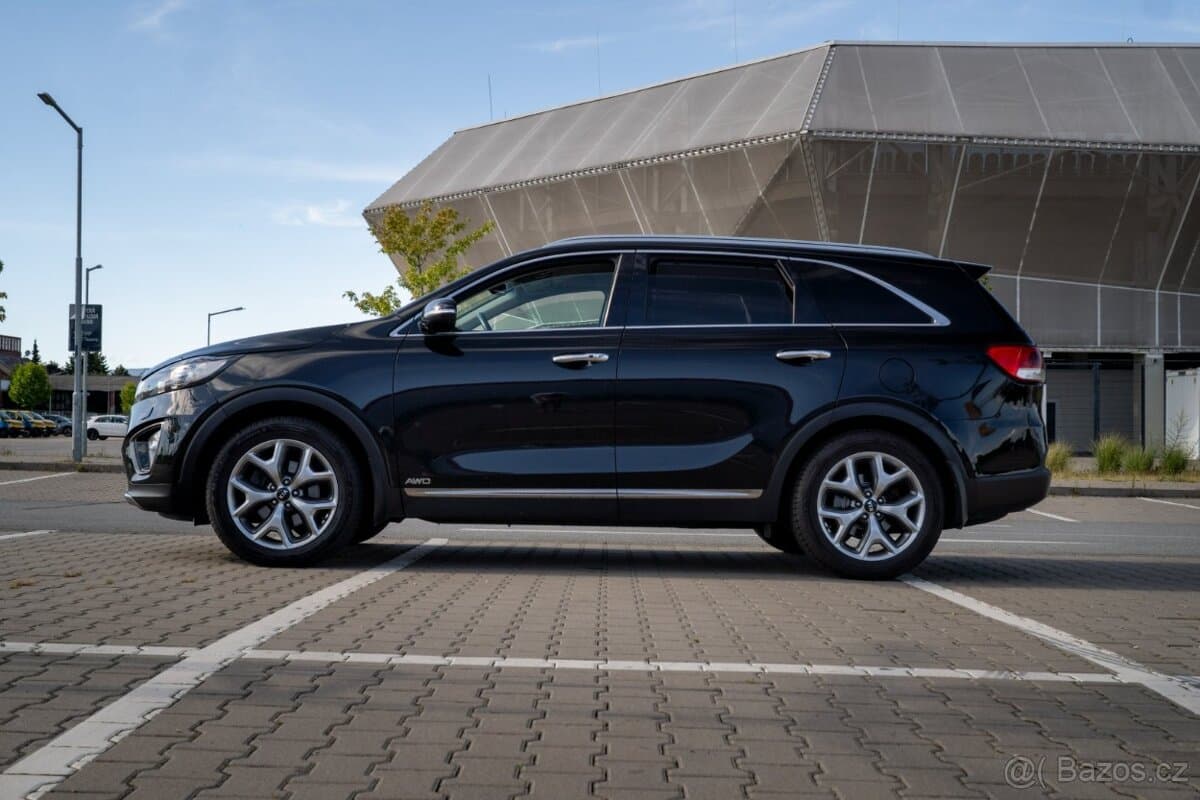 2016 Kia SORENTO - 7