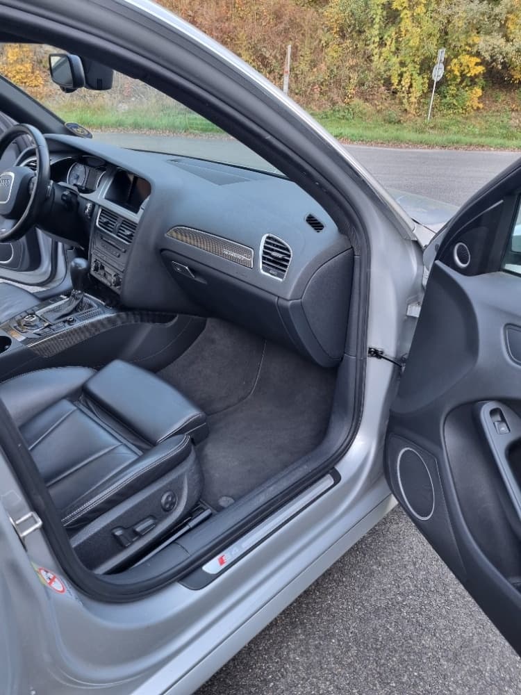 2009 Audi S4 - 7
