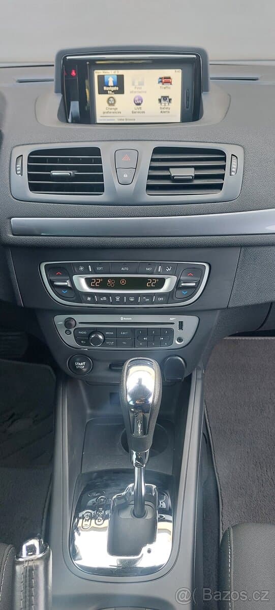 2015 Renault MEGANE - 7