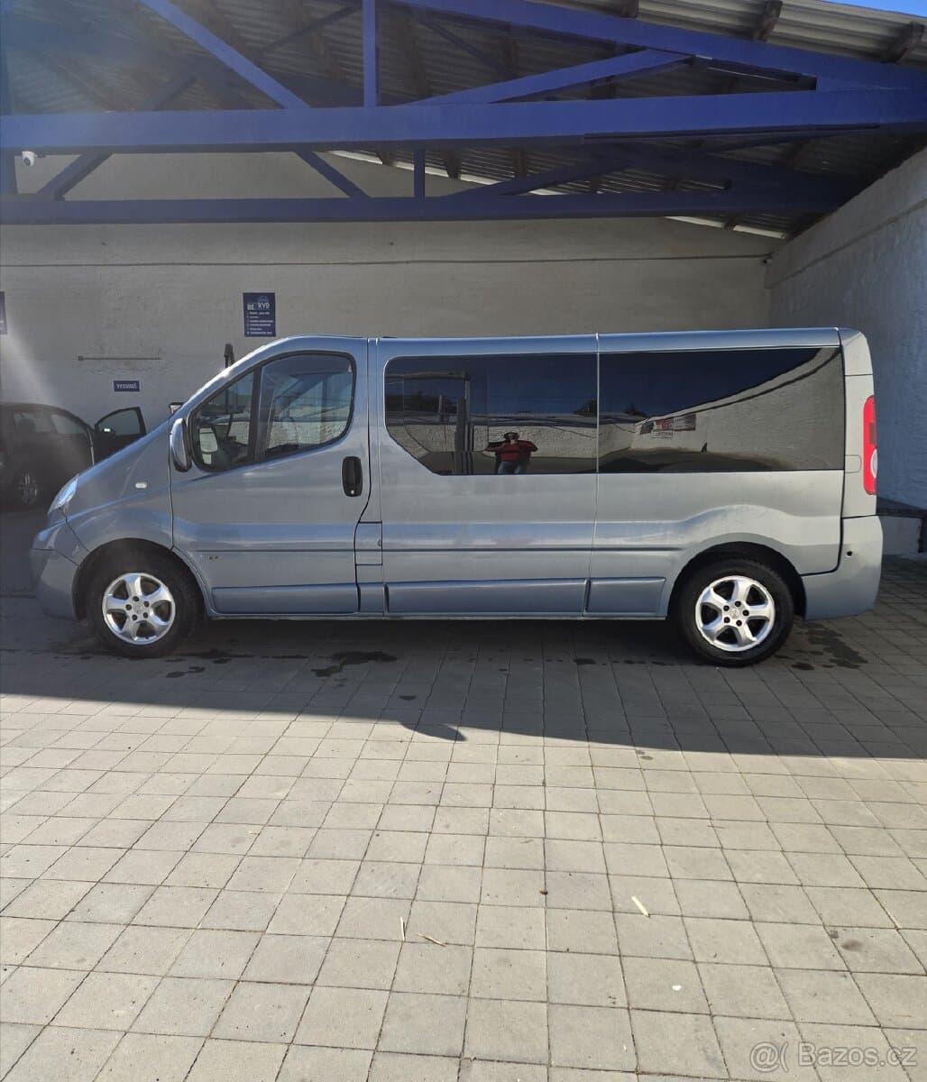 2011 Opel VIVARO - 7