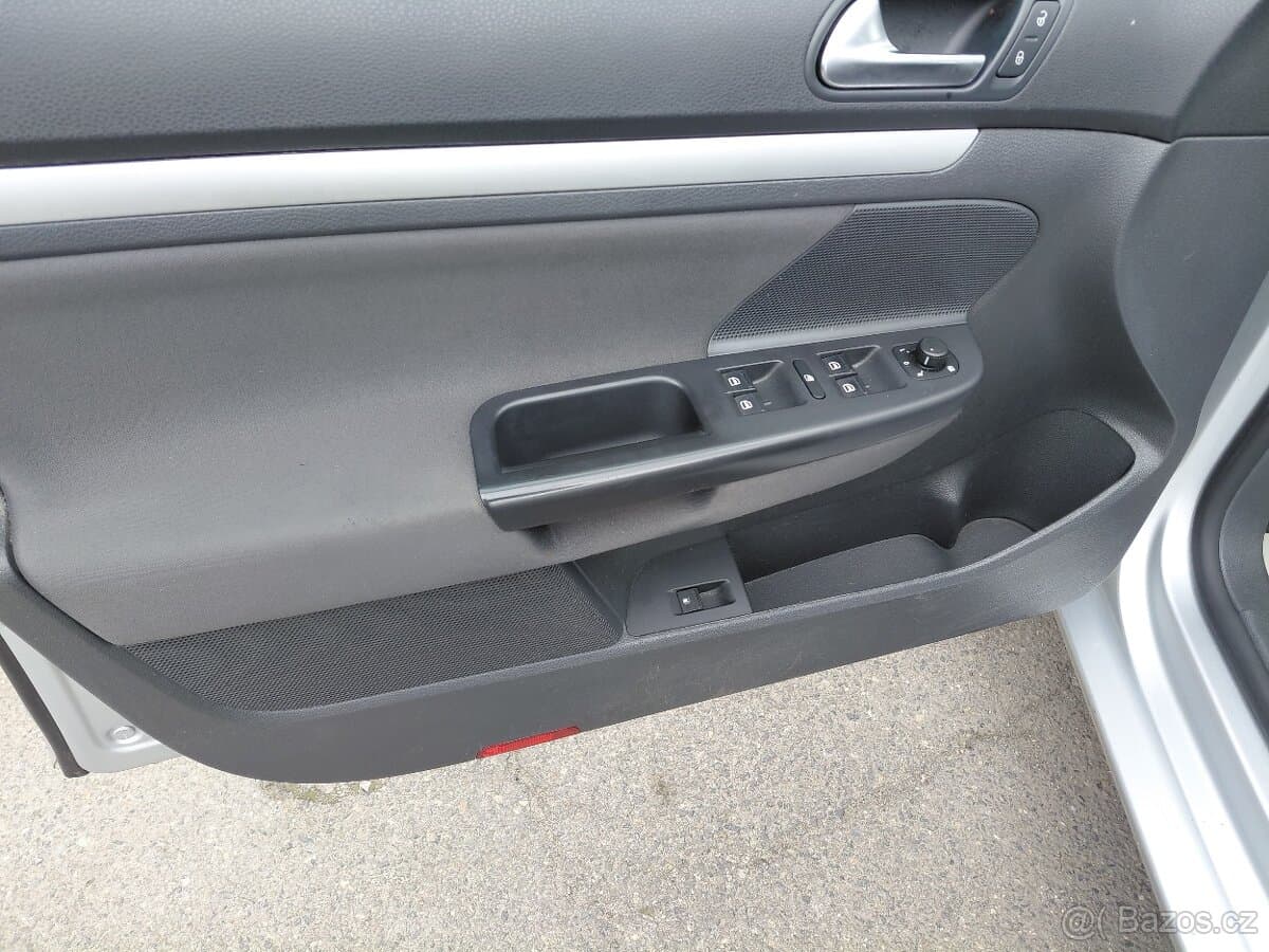 2010 Volkswagen JETTA - 7