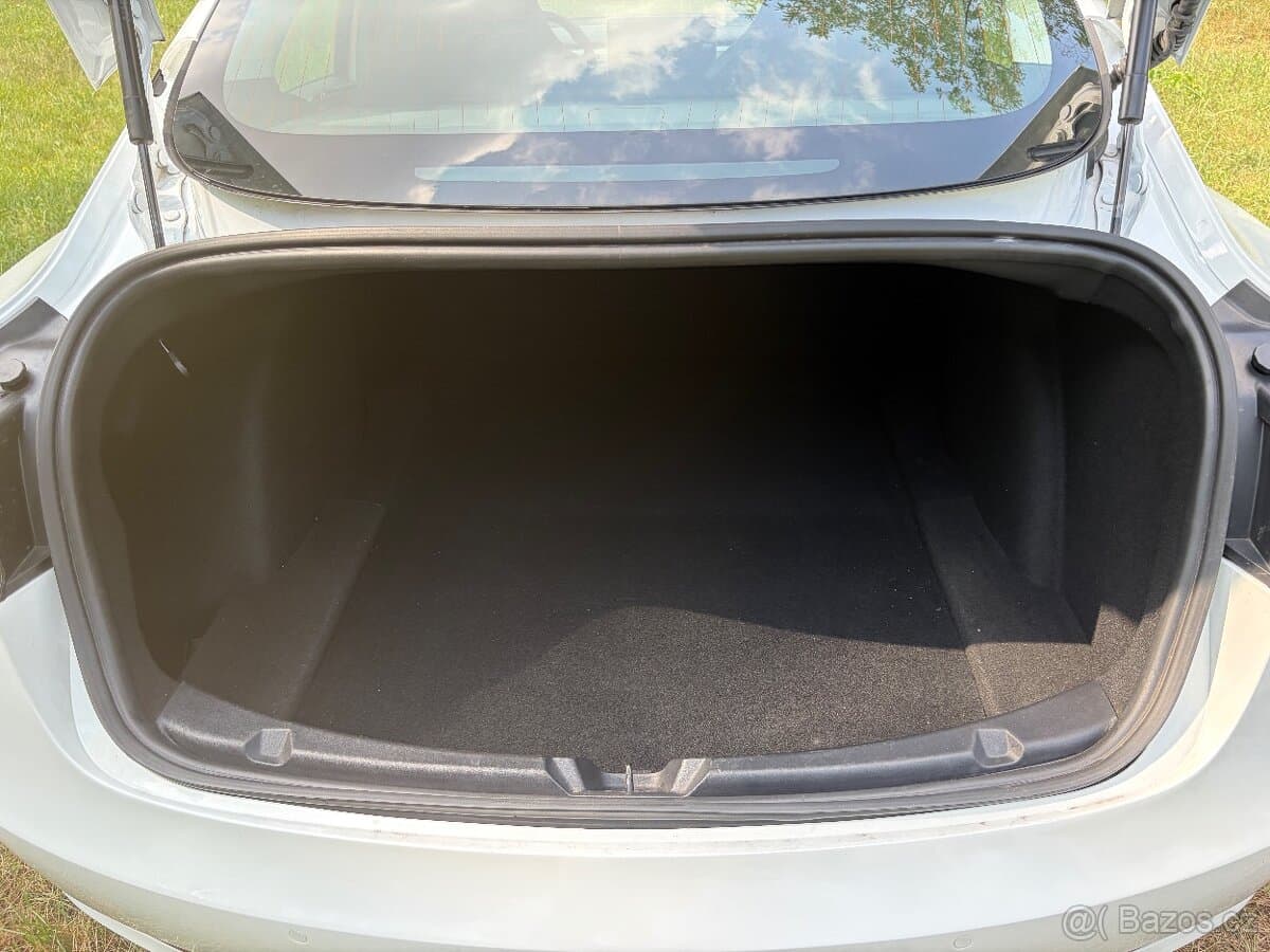 2020 Tesla MODEL 3 - 7