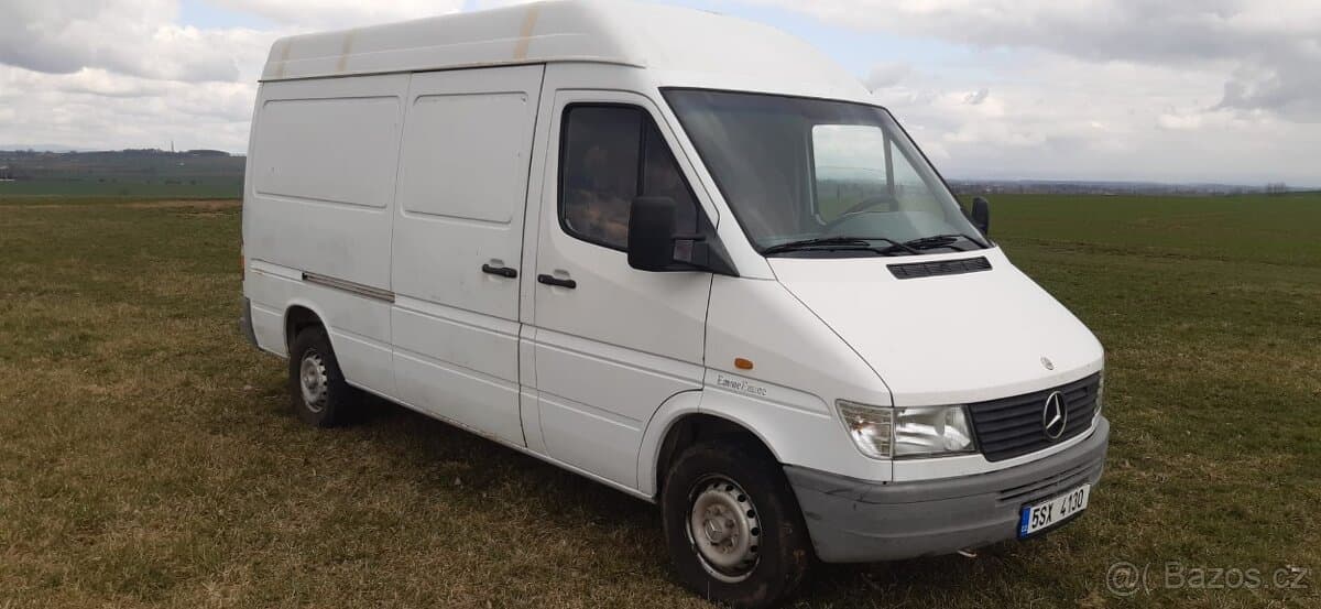 Mercedes-Benz SPRINTER - 7