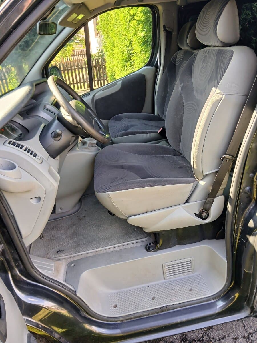 2007 Renault TRAFIC - 7