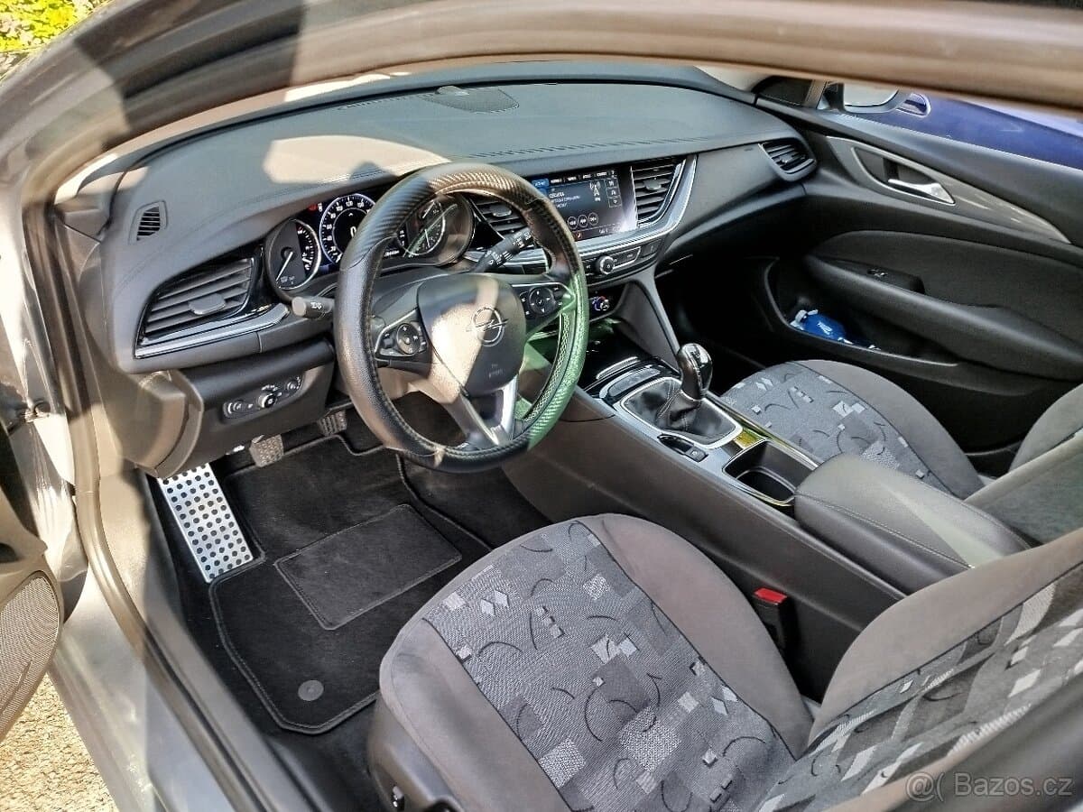 2020 Opel INSIGNIA - 7