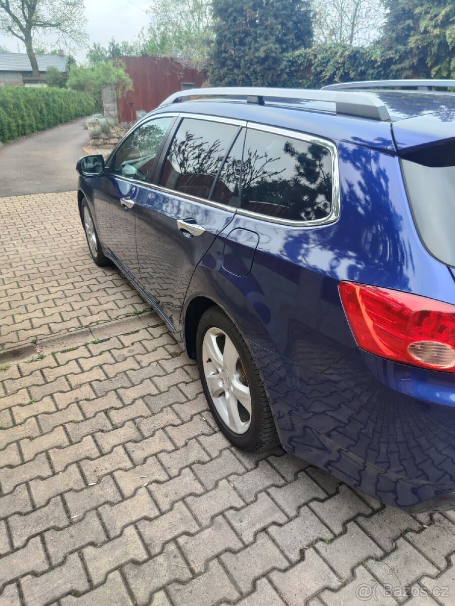 2010 Honda ACCORD - 7