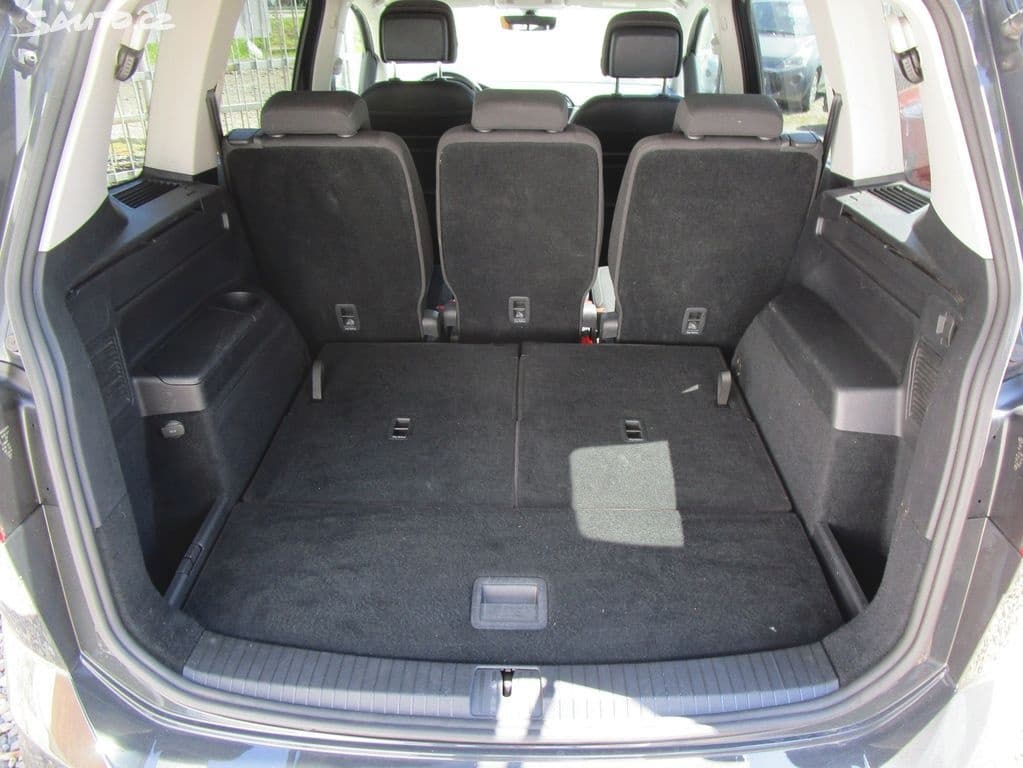 2019 Volkswagen TOURAN - 7