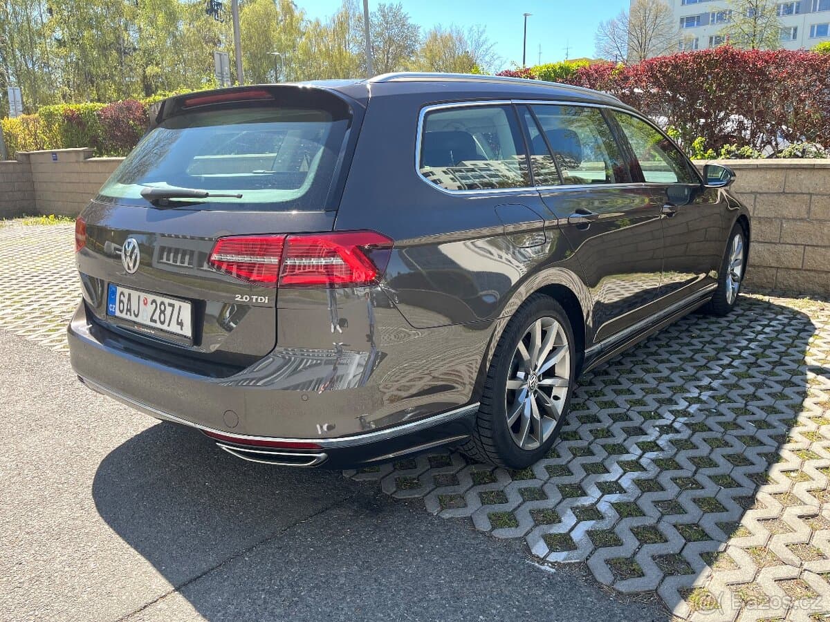 Volkswagen PASSAT - 7