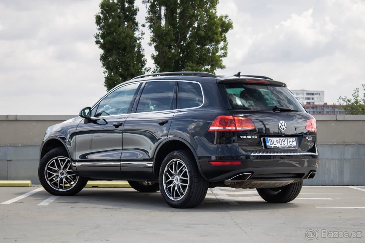 2010 Volkswagen TOUAREG - 7