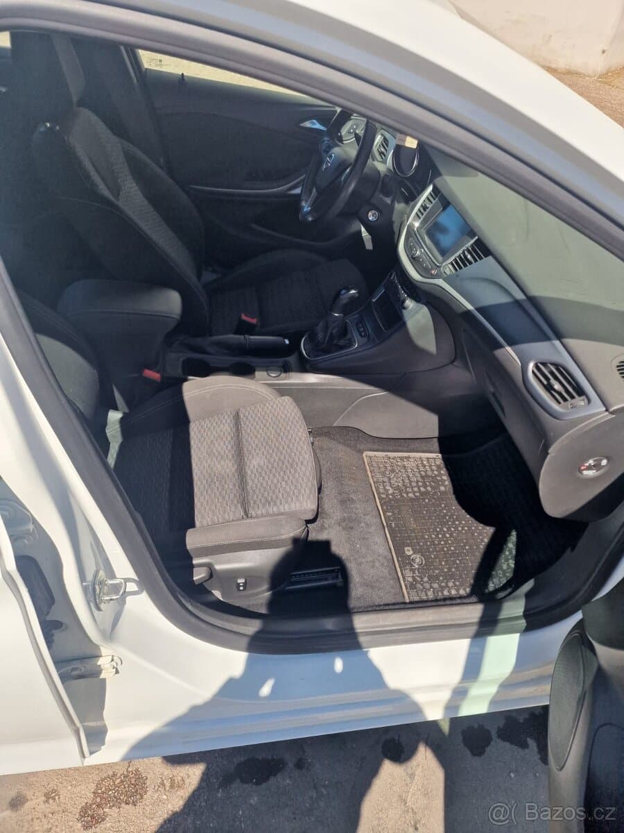 2019 Opel ASTRA - 7
