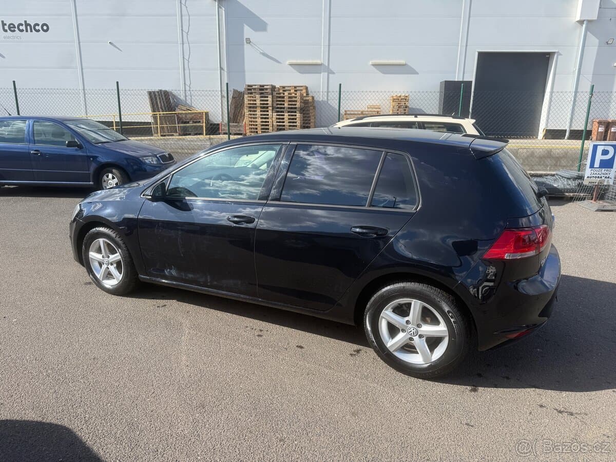2013 Volkswagen GOLF - 7