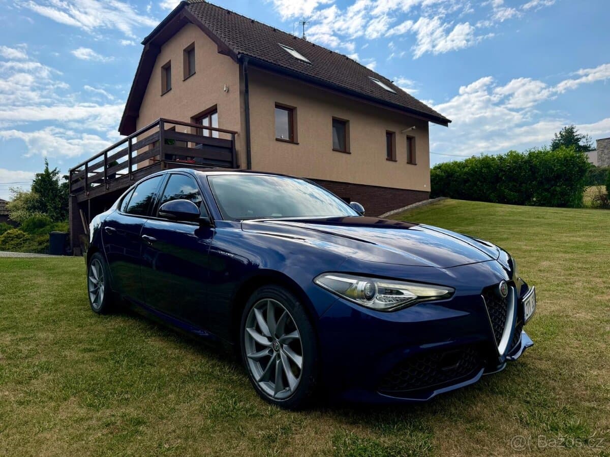 2017 Alfa Romeo GIULIA - 7