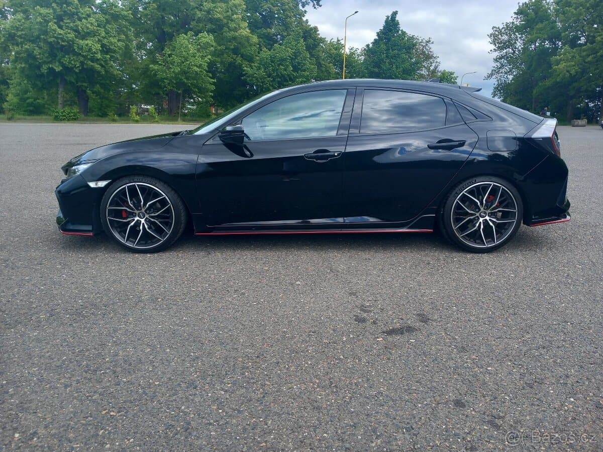2017 Honda CIVIC - 7