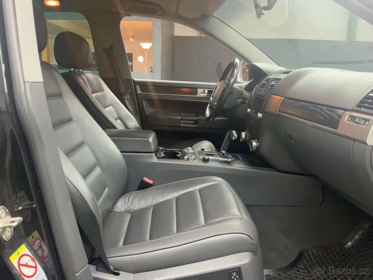 2006 Volkswagen TOUAREG - 7