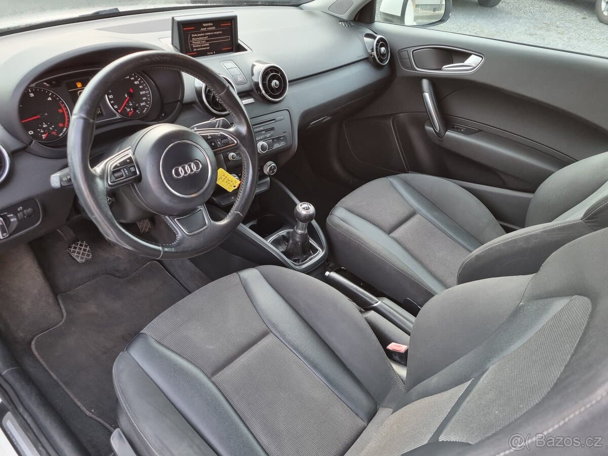 2010 Audi A1 - 7