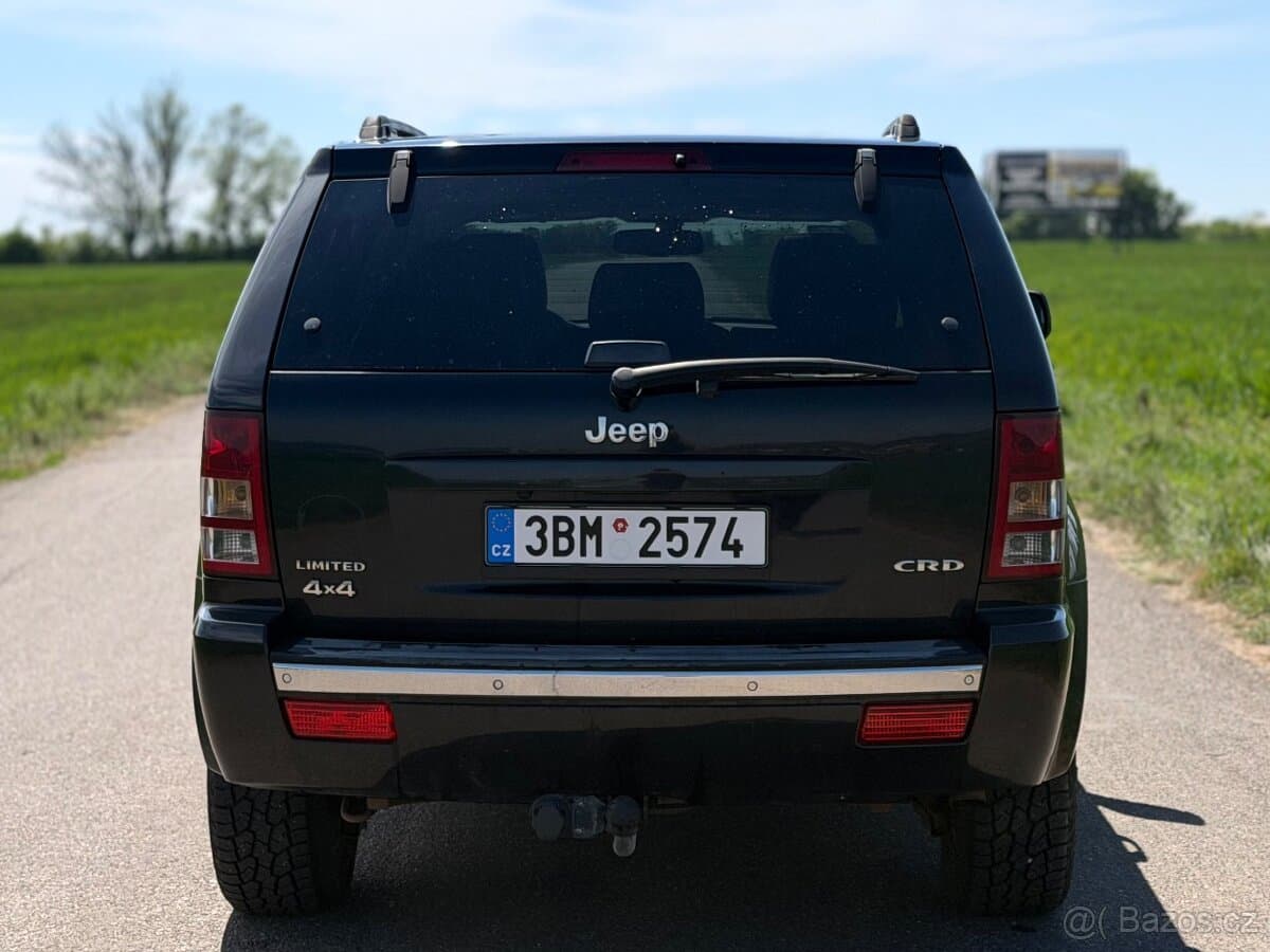 2006 Jeep CHEROKEE - 7