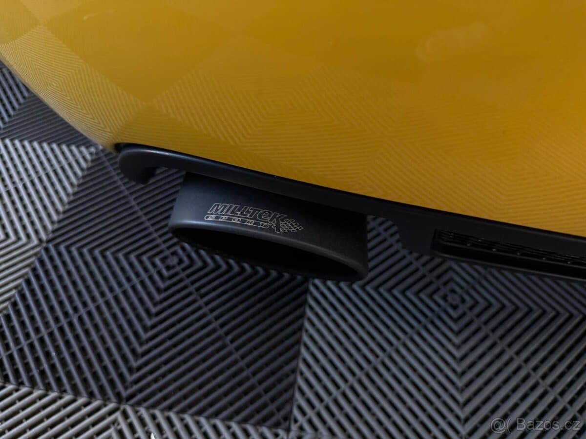 2007 Audi RS4 - 7