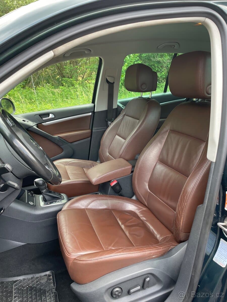 2012 Volkswagen TIGUAN - 7