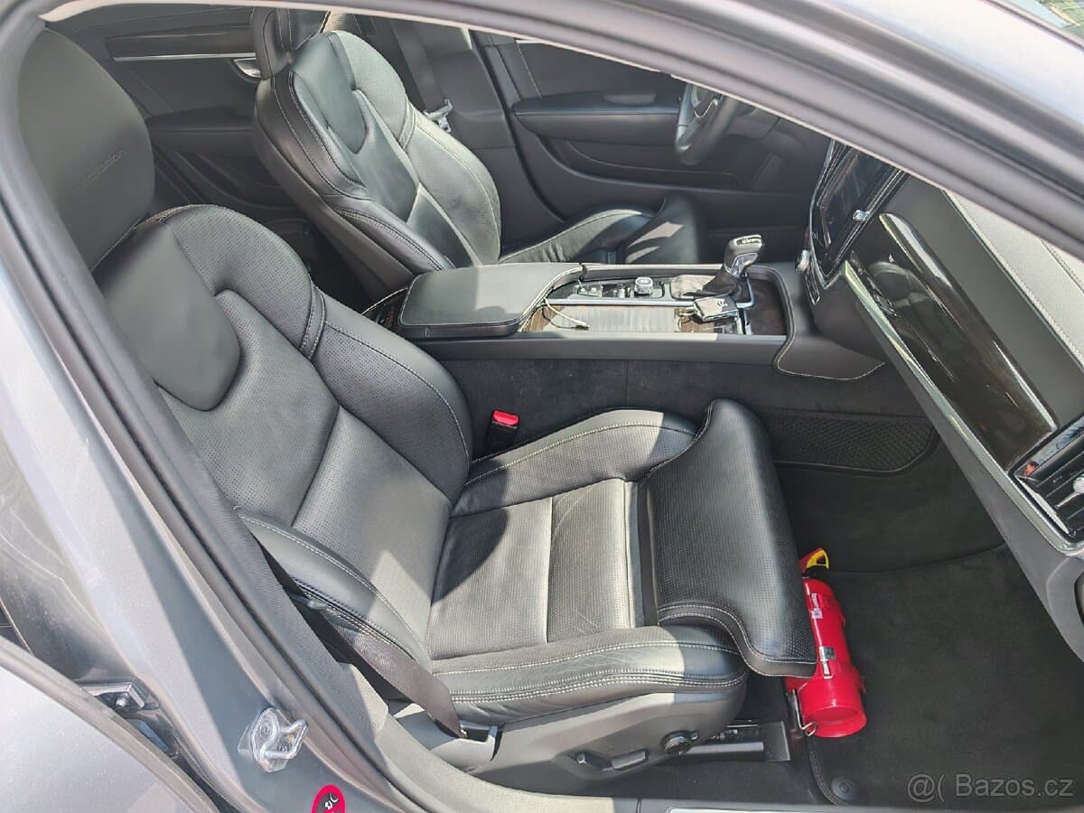 2017 Volvo S90 - 7
