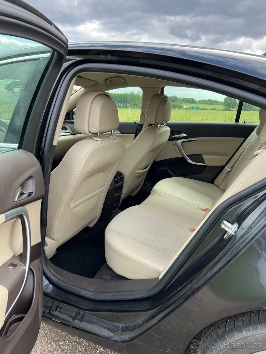 2011 Opel INSIGNIA - 7