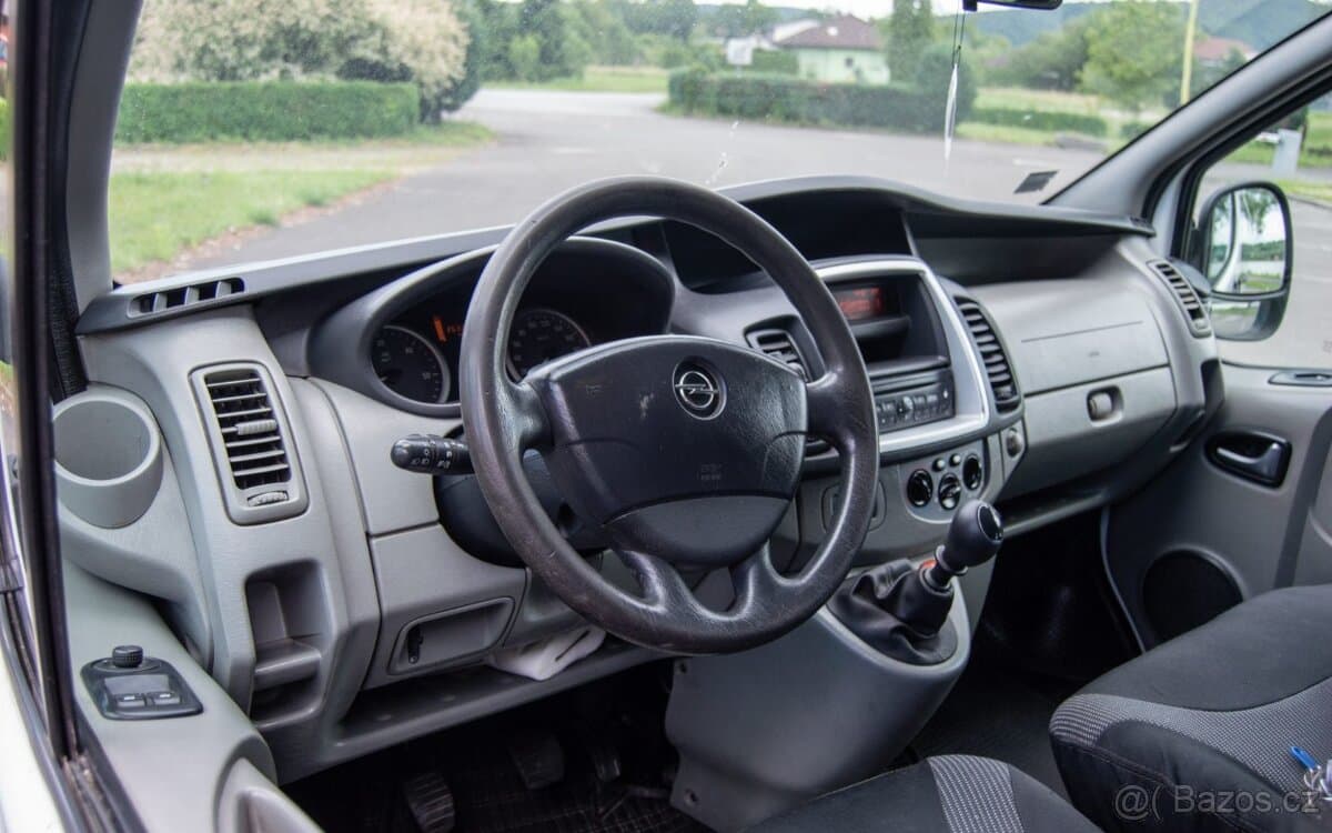2011 Opel VIVARO - 7