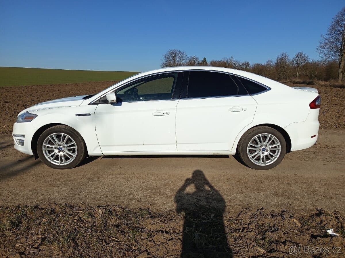 2013 Ford MONDEO - 7