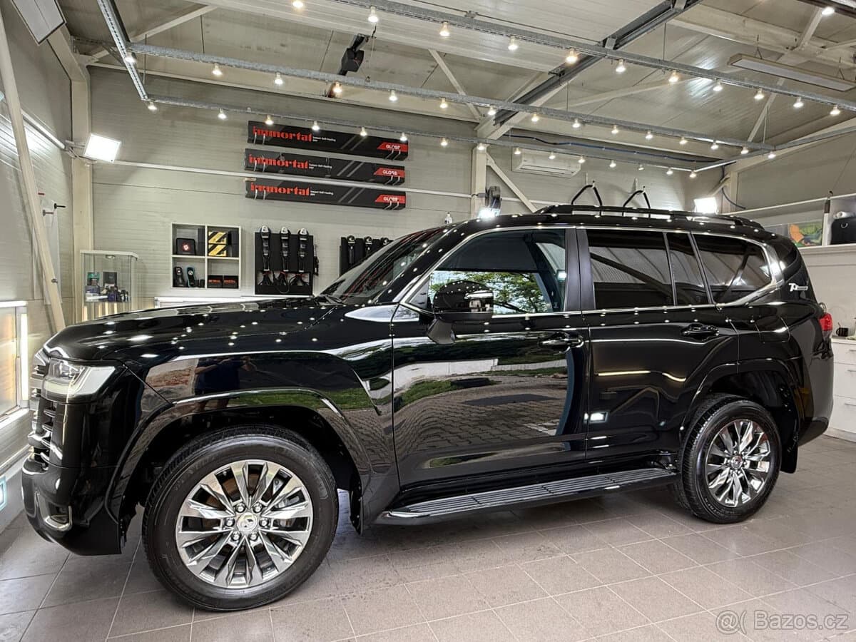 2021 Toyota LAND CRUISER - 7
