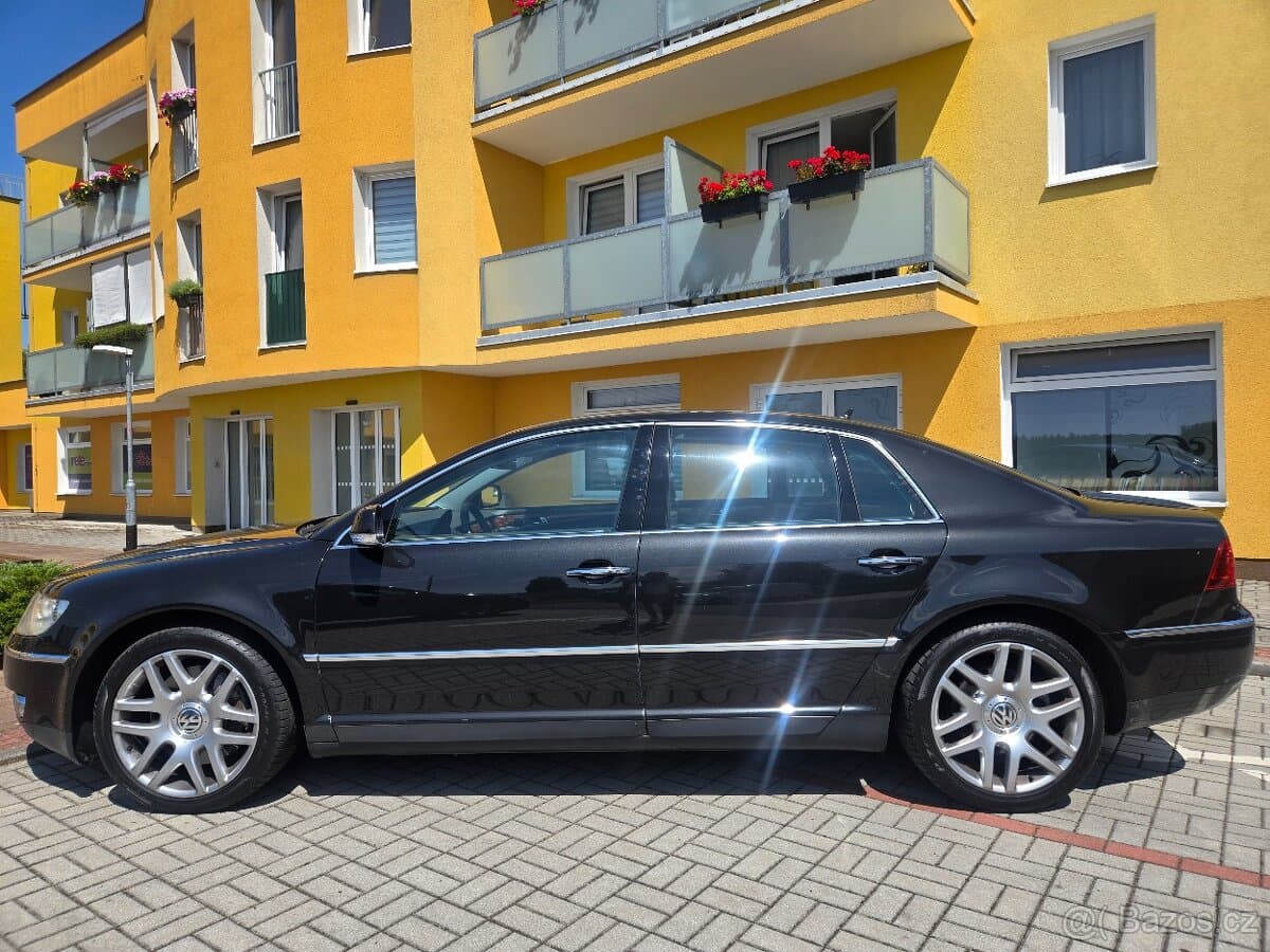 2010 Volkswagen PHAETON - 7
