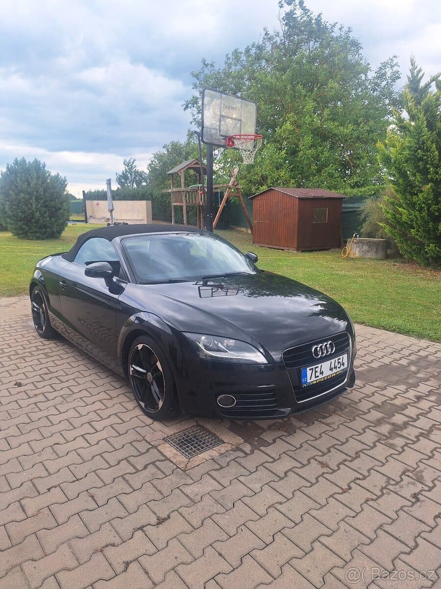 2012 Audi TT - 7