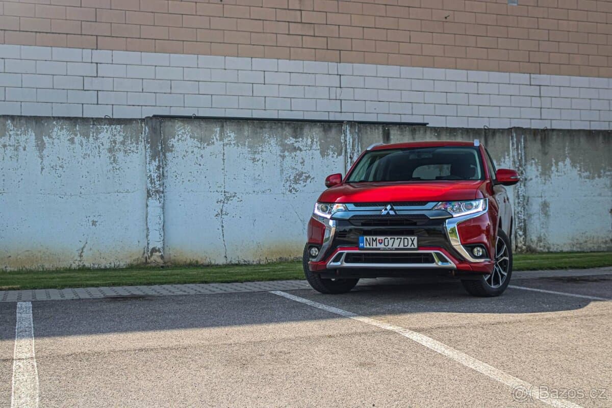 2021 Mitsubishi OUTLANDER - 7