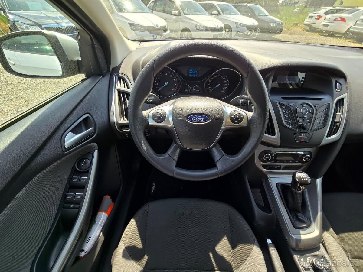 2011 Ford FOCUS - 7