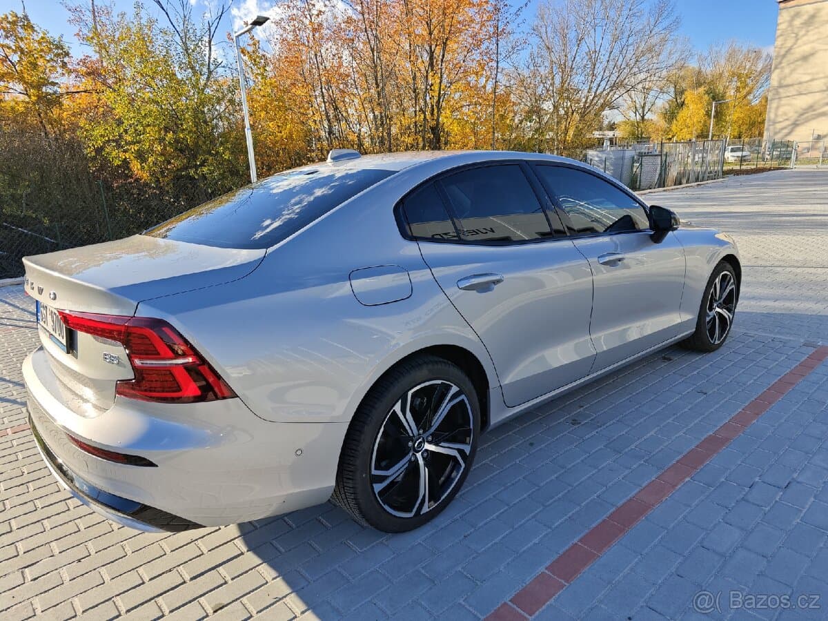 2024 Volvo S60 - 7
