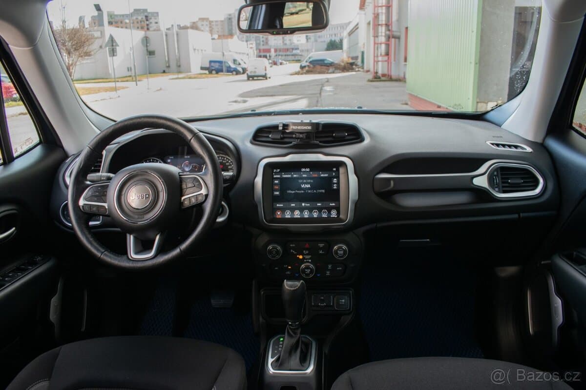 2023 Jeep RENEGADE - 7