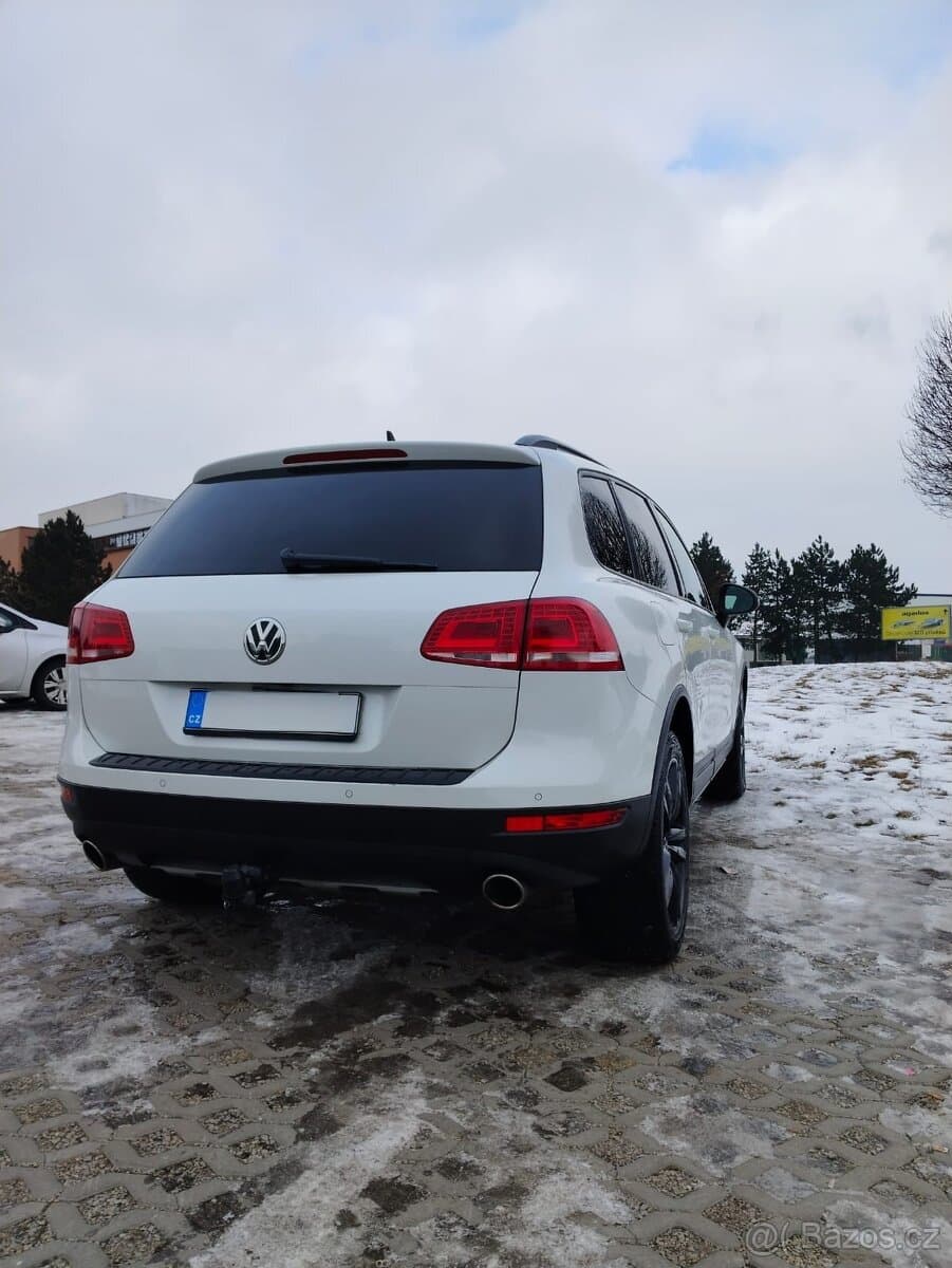 2013 Volkswagen TOUAREG - 7